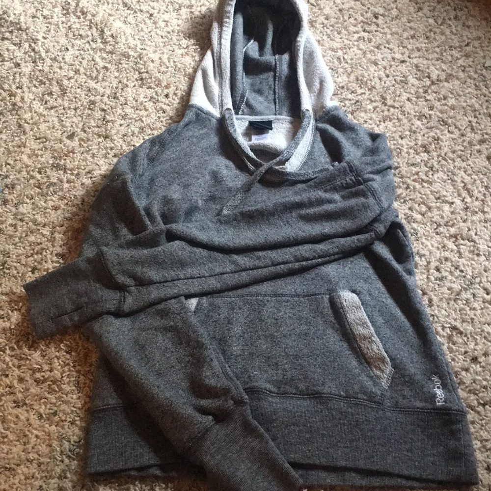 Reebok Sweatshirt